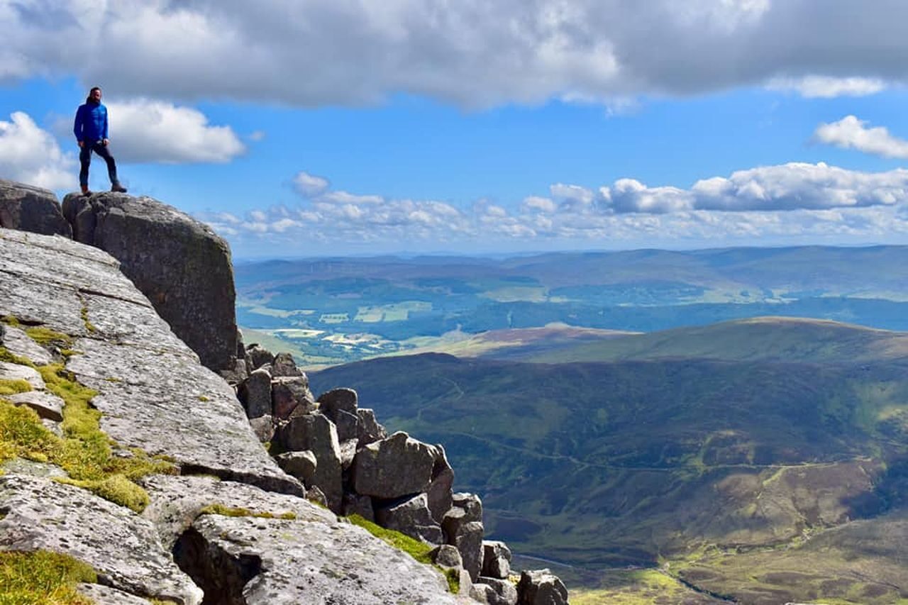 Munro Link Pic Fraser Bissett 1