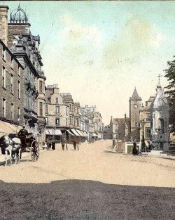 Ancestry crieff 3000